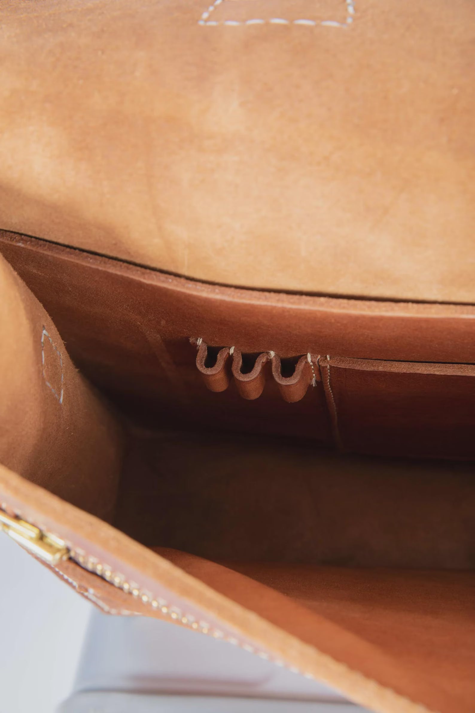 Black Full Grain Leather Messenger Bag